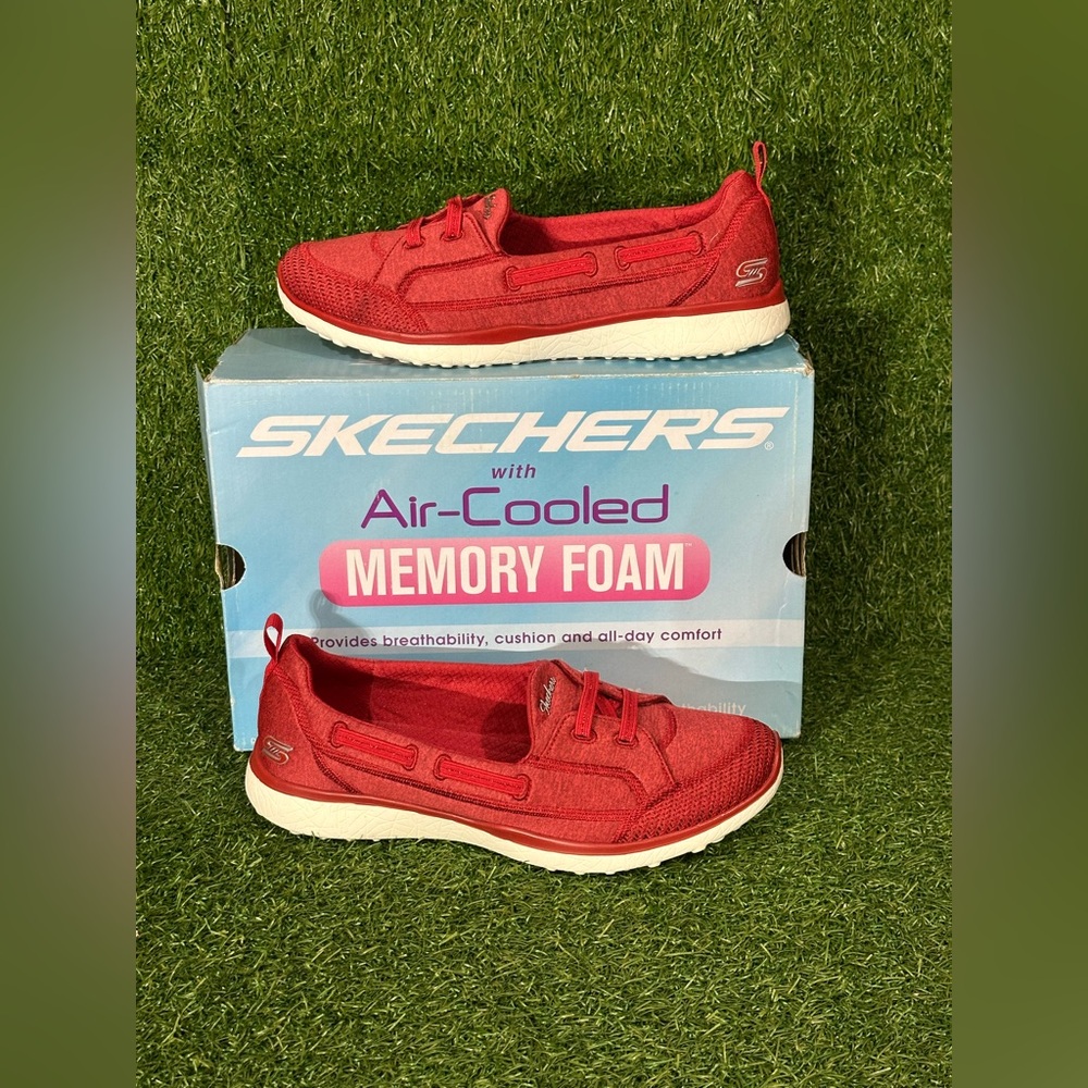 SKECHERS MICRO BURST TOPNOTCH WALKING SHOES, SIZE 8.5 WOMENS, RED/ WHITE/ NEW
